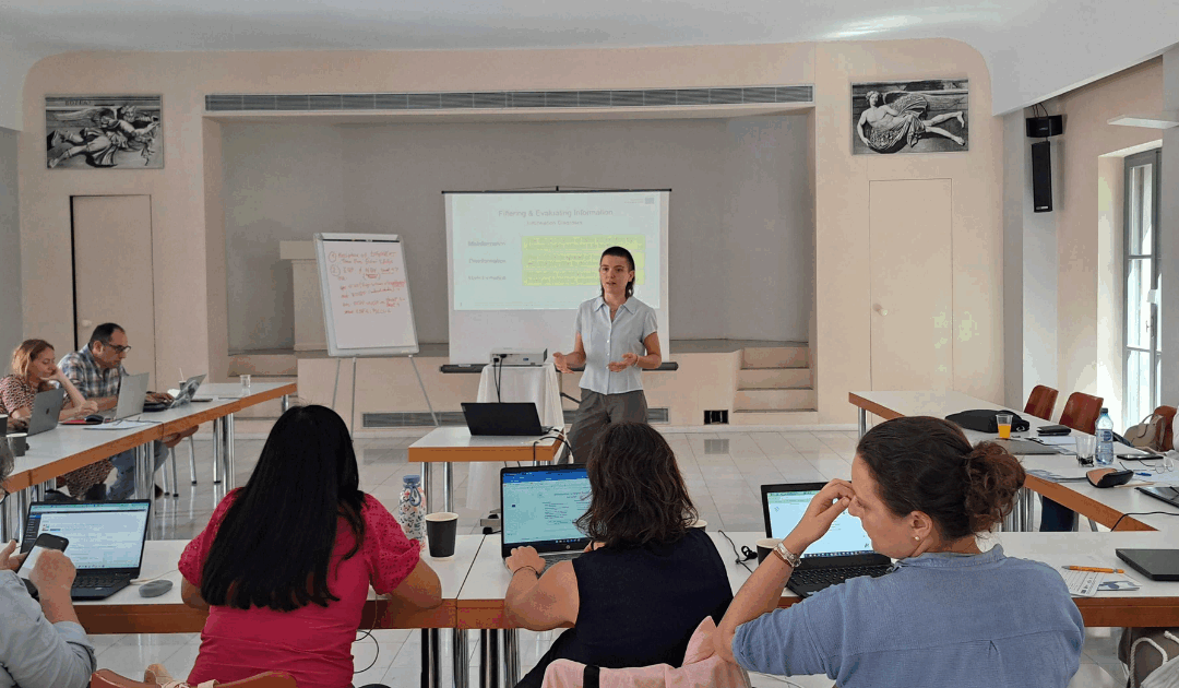 Training adult educators to foster digital skills among people in rural areas